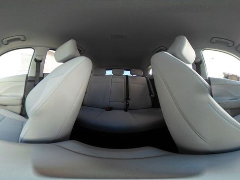 Used 2025 Hyundai Kona SEL image 42