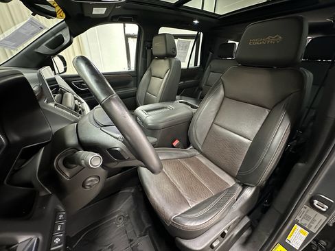 Used 2021 Chevrolet Tahoe High Country w/ Premium Package image 29