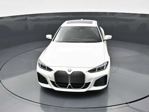 New 2026 BMW i4 eDrive40 w/ M Sport Package RWD image 18