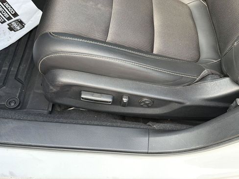 Used 2021 Honda Accord Sport image 12