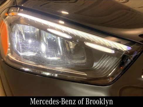 Used 2025 Mercedes-Benz GLE 350 4MATIC image 29