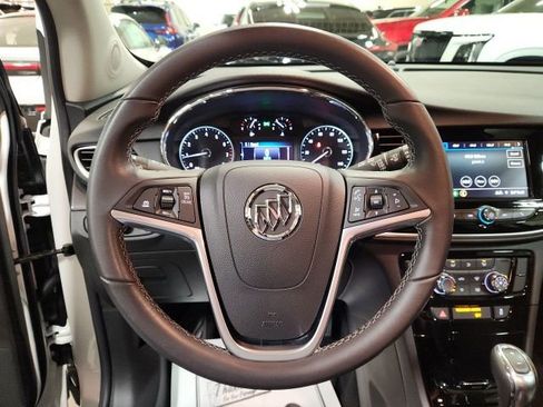 Used 2022 Buick Encore Preferred w/ Safety Package image 19