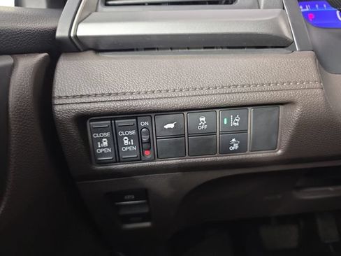 Used 2018 Honda Odyssey EX-L image 26