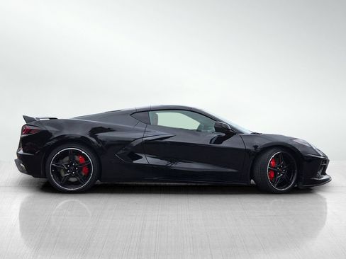 Used 2023 Chevrolet Corvette Stingray Preferred Cpe w/ Z51 Performance Package RWD image 4