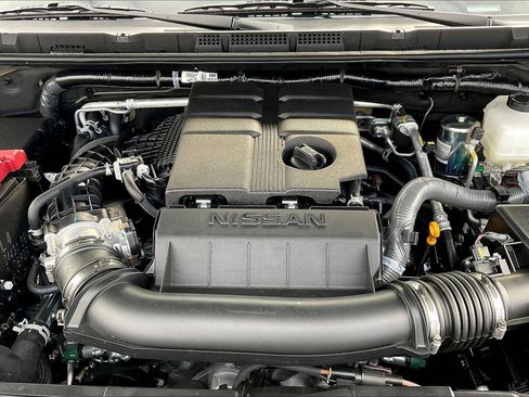 New 2026 Nissan Frontier PRO-4X w/ Pro-4x Convenience Package image 11