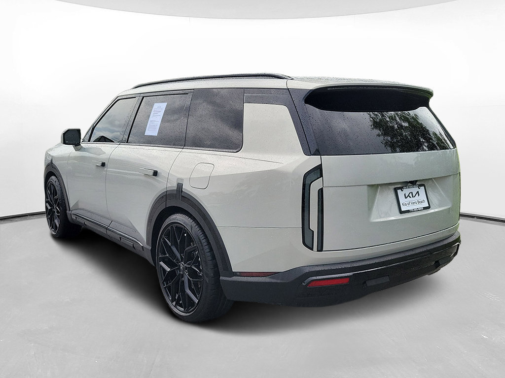 Used 2027 Kia Telluride S w/ Towing Package FWD image 6