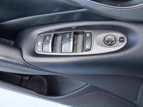 Used 2019 INFINITI Q50 Luxe image 27