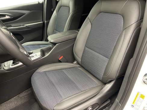 New 2026 Buick Envista Sport Touring w/ Convenience I Package FWD image 8