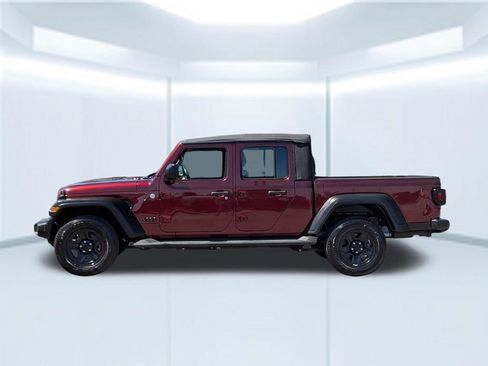 Used 2021 Jeep Gladiator Sport w/ Trailer Tow Package AWD/4WD image 2