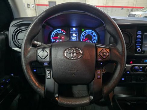 Used 2022 Toyota Tacoma SR AWD/4WD image 16