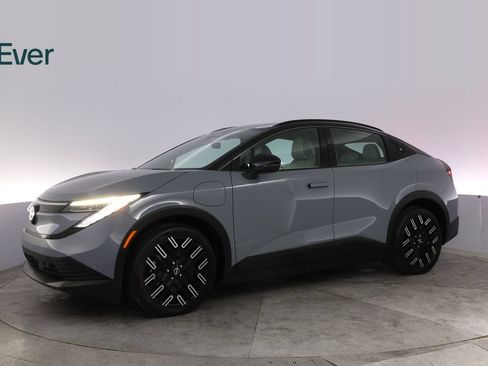 Used 2026 Nissan Leaf Platinum+ FWD image 18