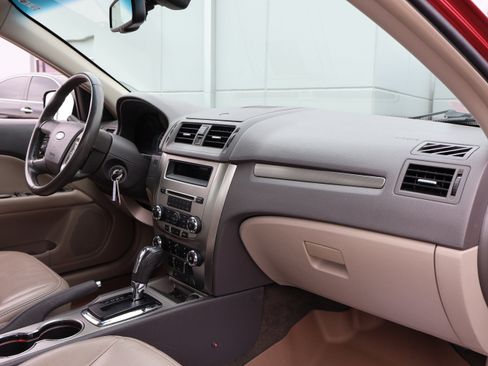 Used 2012 Ford Fusion Hybrid image 8