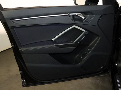 Used 2023 Audi Q3 2.0T Premium Plus image 24