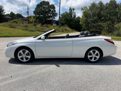 Used 2008 Toyota Solara SLE FWD image 2