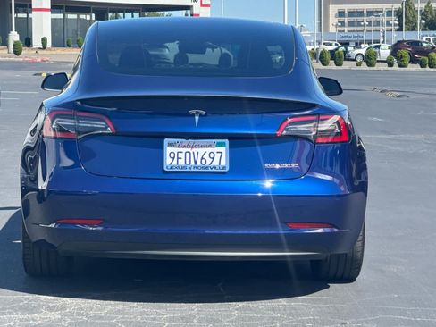 Used 2023 Tesla Model 3 Performance AWD/4WD image 8
