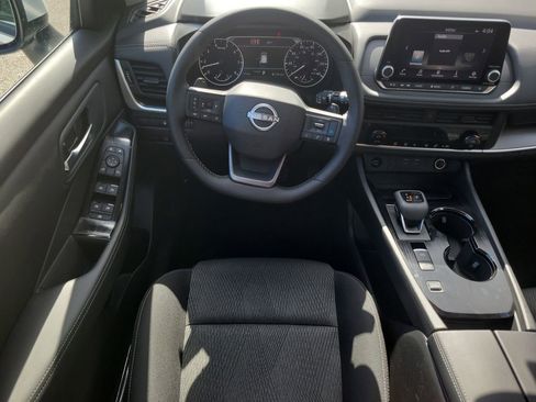 New 2026 Nissan Rogue SV image 18