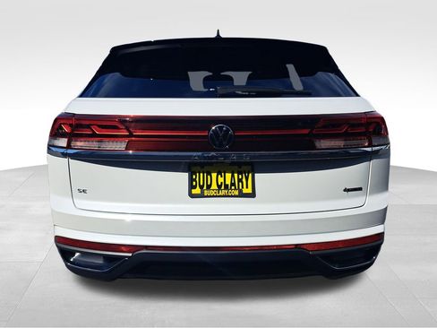 New 2026 Volkswagen Atlas Cross Sport SE AWD/4WD image 4
