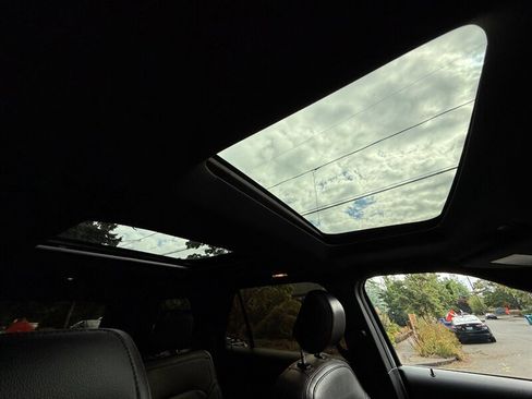 Used 2016 Ford Explorer Sport w/ Equipment Group 401A image 11