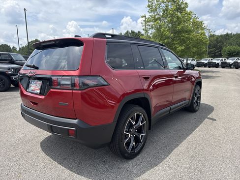 New 2026 Jeep Cherokee Overland w/ Advanced Pro Tech Group AWD/4WD image 7