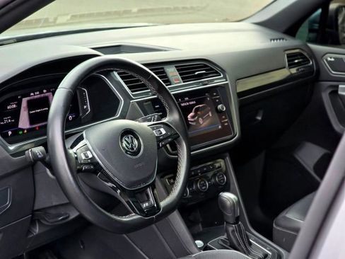 Used 2021 Volkswagen Tiguan SEL Premium R-Line AWD/4WD image 11