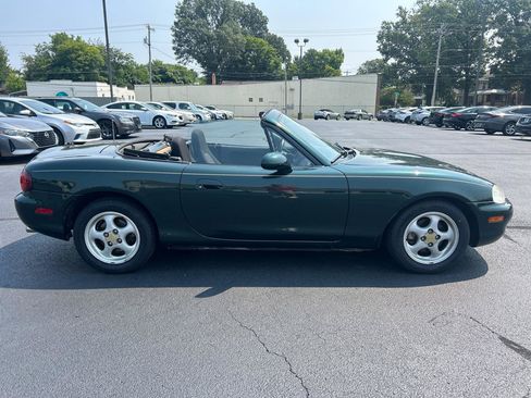 Used 1999 MAZDA MX-5 Miata 10th Anniversary Edition RWD image 4
