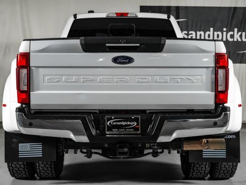 Used 2022 Ford F350 Lariat w/ Lariat Ultimate Package AWD/4WD image 9