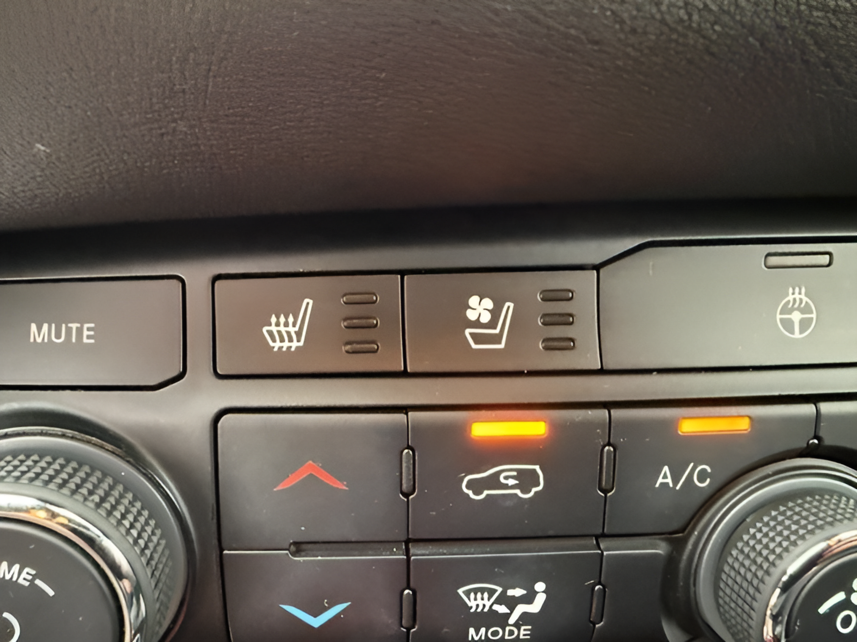 Used 2022 Dodge Durango R/T AWD/4WD image 24