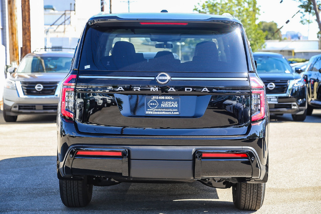 Used 2025 Nissan Armada SV AWD/4WD image 7