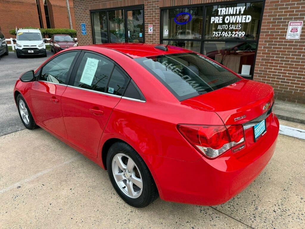 Used 2016 Chevrolet Cruze LT FWD image 5