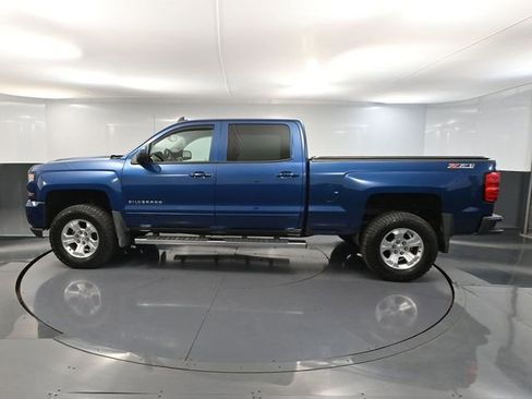 Used 2017 Chevrolet Silverado 1500 LT w/ All Star Edition AWD/4WD image 9