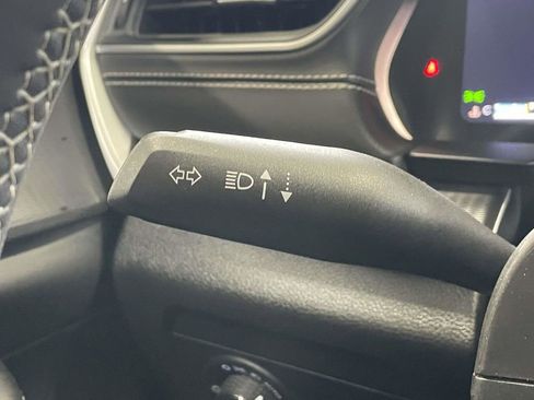 Used 2024 Jeep Grand Cherokee L Laredo image 32