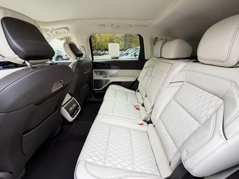 New 2026 Lincoln Nautilus Black Label image 12