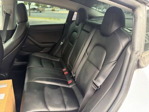 Used 2022 Tesla Model 3 Performance AWD/4WD image 10
