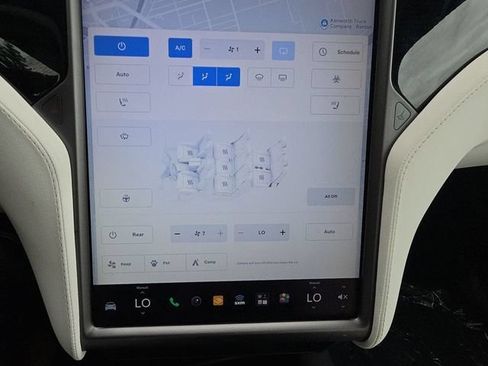 Used 2021 Tesla Model X Long Range AWD/4WD image 28