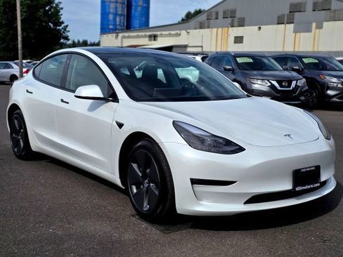 Used 2023 Tesla Model 3 Long Range AWD/4WD image 1