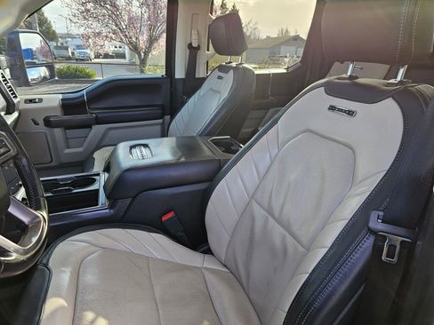 Used 2021 Ford F350 Limited w/ FX4 Off-Road Package image 27