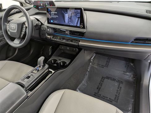 Used 2024 Toyota Prius Limited w/ Limited Premium Package image 38