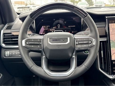 New 2026 GMC Acadia Denali w/ Super Cruise Package AWD/4WD image 16