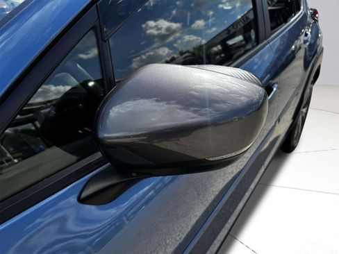 Used 2024 Subaru Crosstrek 2.0i Premium image 14