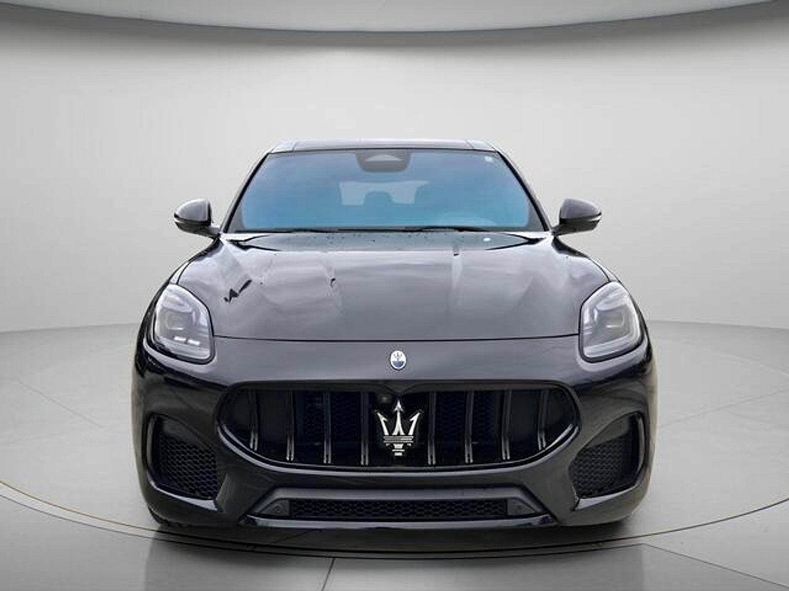 Used 2023 Maserati Grecale Modena AWD/4WD image 4