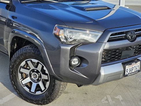 Used 2023 Toyota 4Runner TRD Off-Road Premium image 4