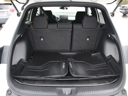 Used 2023 Honda HR-V Sport image 27