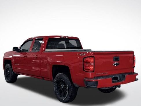 Used 2018 Chevrolet Silverado 1500 LT w/ All Star Edition AWD/4WD image 9
