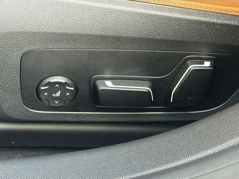 Used 2025 BMW i4 eDrive40 w/ Parking Assistance Package image 25