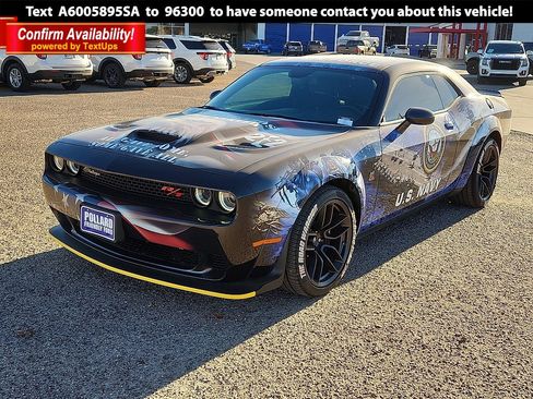 Used 2023 Dodge Challenger R/T Scat Pack image 1