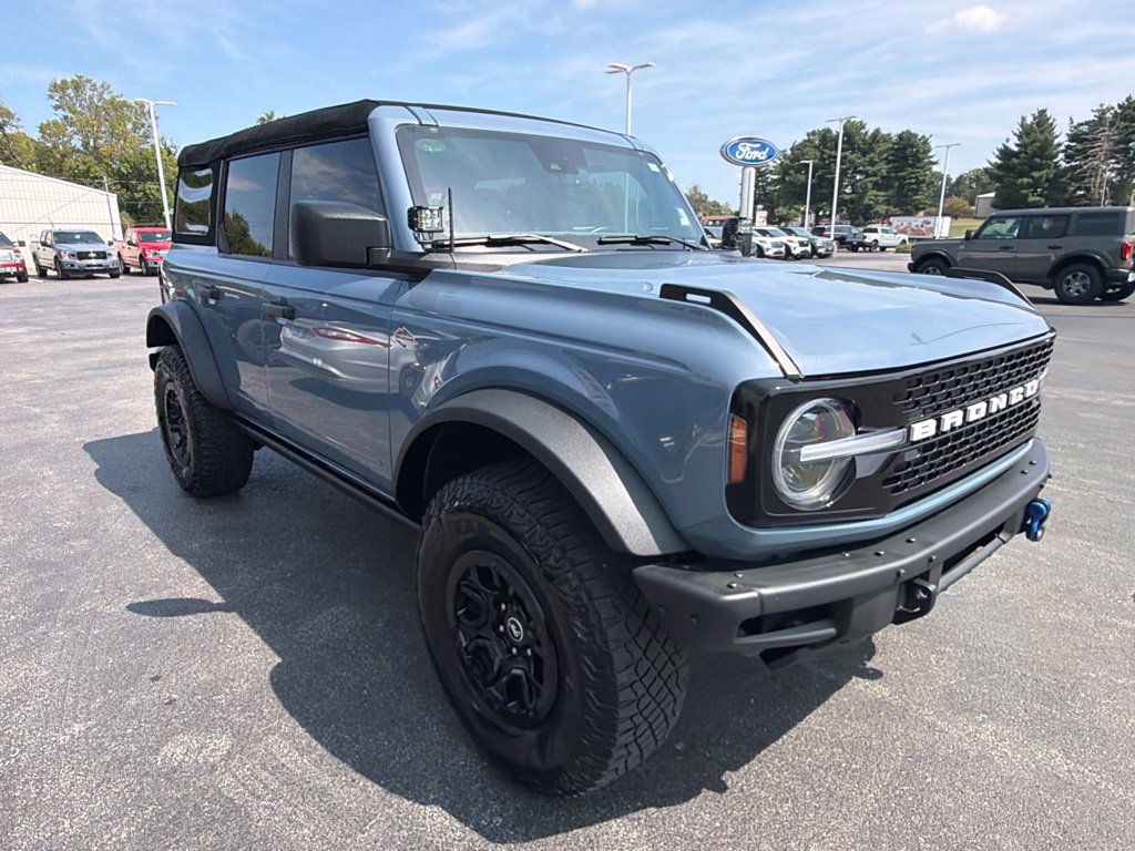 Used 2023 Ford Bronco 4-Door AWD/4WD image 6