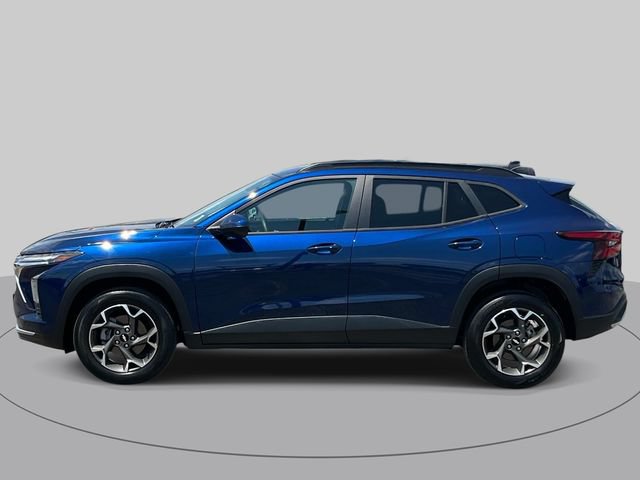 Used 2024 Chevrolet Trax LT w/ Driver Confidence Package FWD image 7