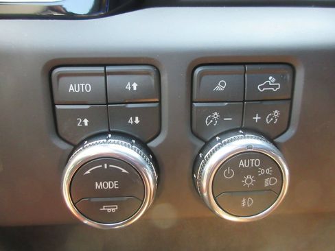 New 2026 GMC Sierra 1500 Denali Ultimate AWD/4WD image 17