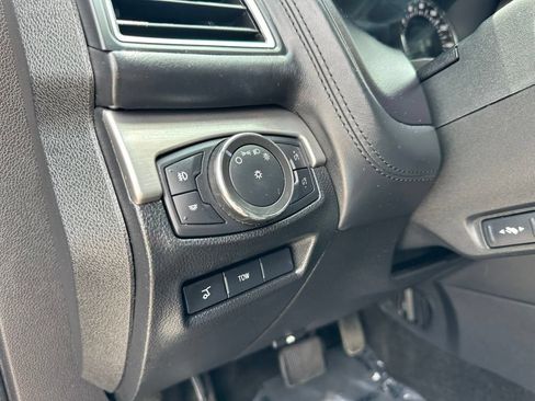 Used 2017 Ford Explorer Platinum AWD/4WD image 20