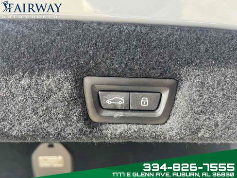 Used 2024 BMW 740i xDrive AWD/4WD image 26